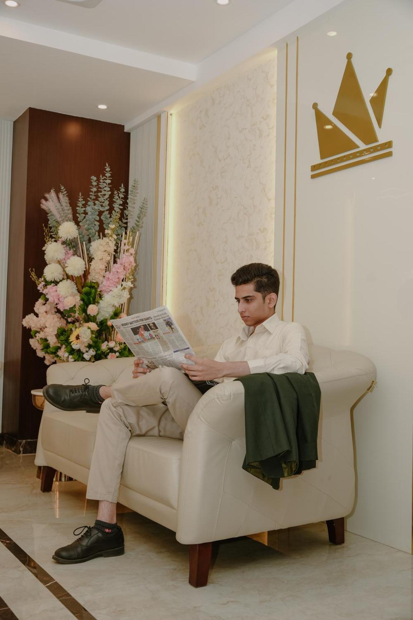 The King'S Meadows Hotel Golhalli Екстериор снимка