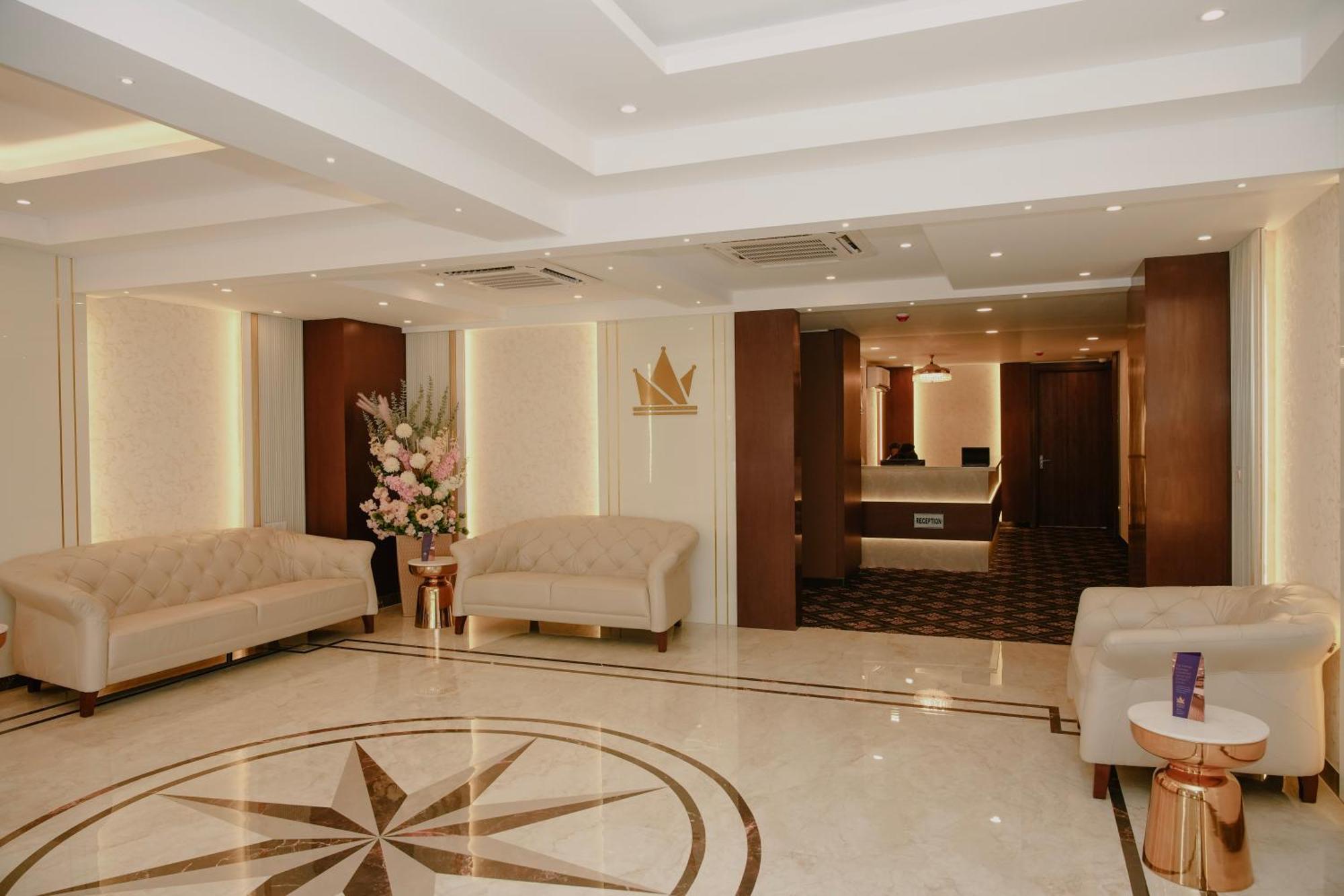 The King'S Meadows Hotel Golhalli Екстериор снимка